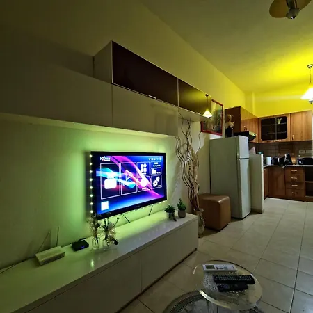 Rei Beachfront Apartment *